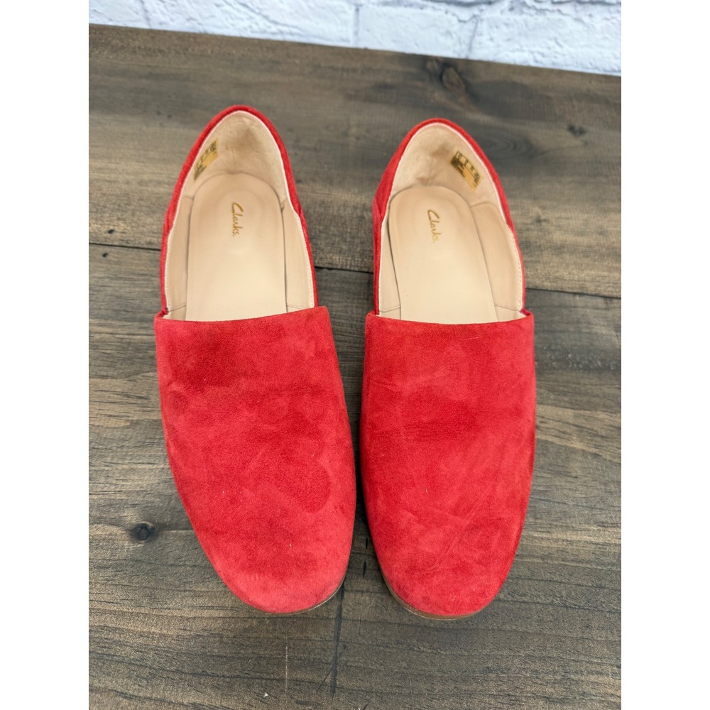 Clarks Pure Tone Red Suede Leather Loafers Flats Sz 9‎ Classic Statement Chic - Picture 2 of 8